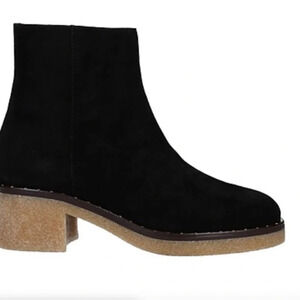 BRUGLIA Milano Ankle Boots EU 39 US 9 Black Comfort Suede NWB